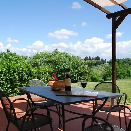 Nebbiano Sleeps 4 Pool Wifi